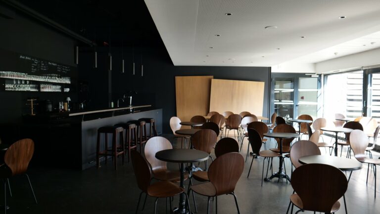 z zBAR POLE SUD 768x433