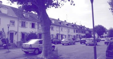 Place Jean Macé, située dans la "Vielle Meinau", non loin de l'Avenue de Colmar