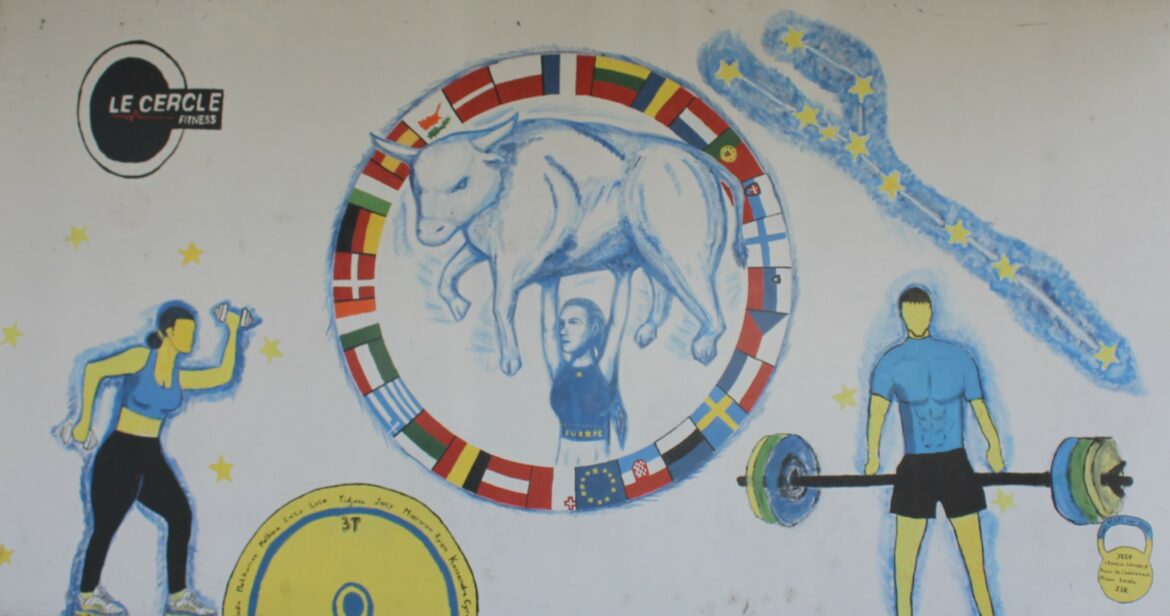 Street Art à la Meinau : la fresque du Cercle Fitness