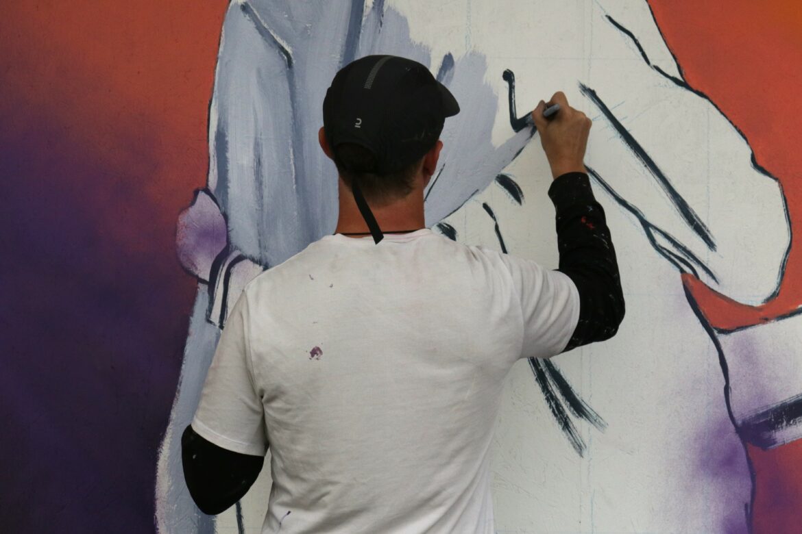 Histoire de fresque : un cygne d’amour